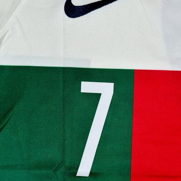Nike Portugal 2022 Qatar World Cup Cristiano Ronaldo #7 Away Jersey - Picture 7 of 10